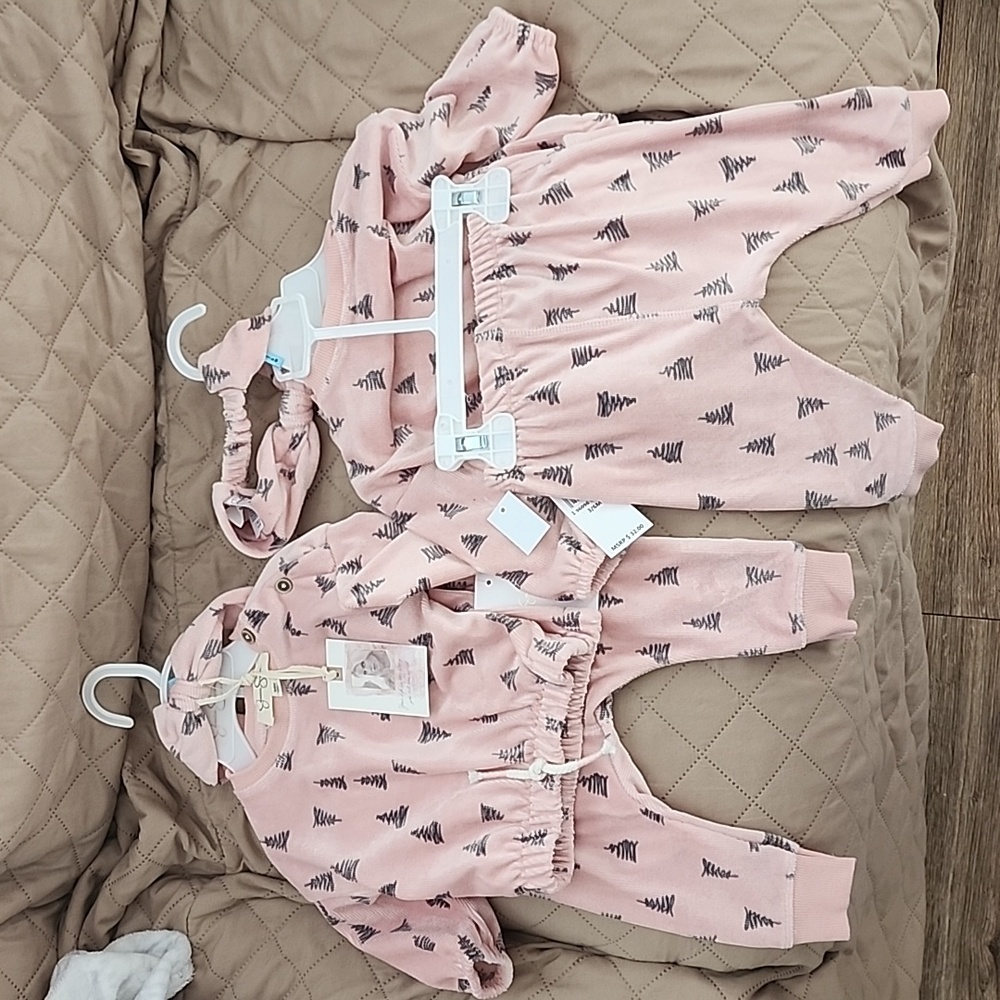 Twin Jessica Simpson 3-6month outfit